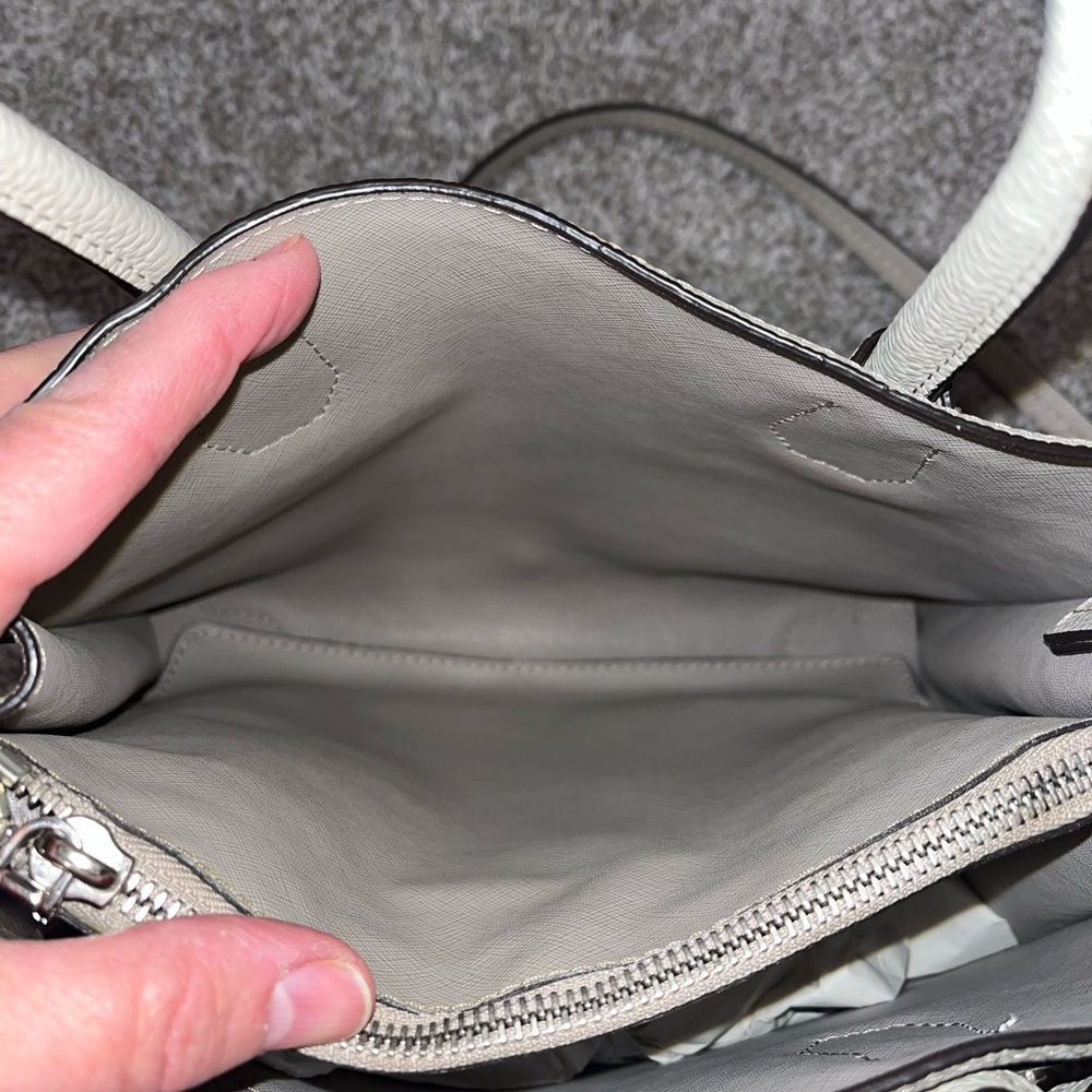 Michael Kors Large Mercer Grey Pebbled Leather Satchel - Picture 7 of 10